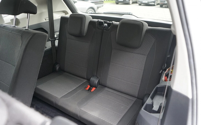 Volkswagen Tiguan Allspace cena 99900 przebieg: 90500, rok produkcji 2017 z Łódź małe 667